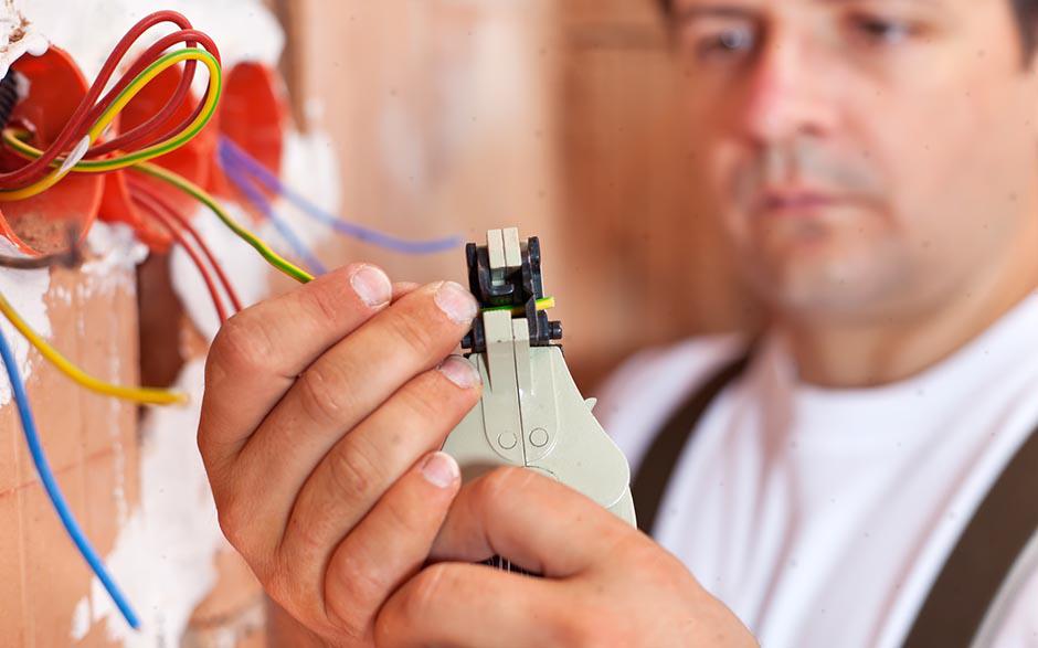 travail électricien Livry-Gargan
